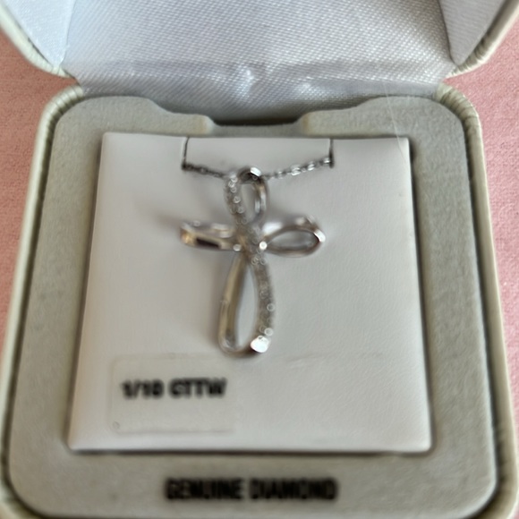 New with tags sterling silver cross necklace with 1/10 cttw diamonds. - Picture 2 of 3